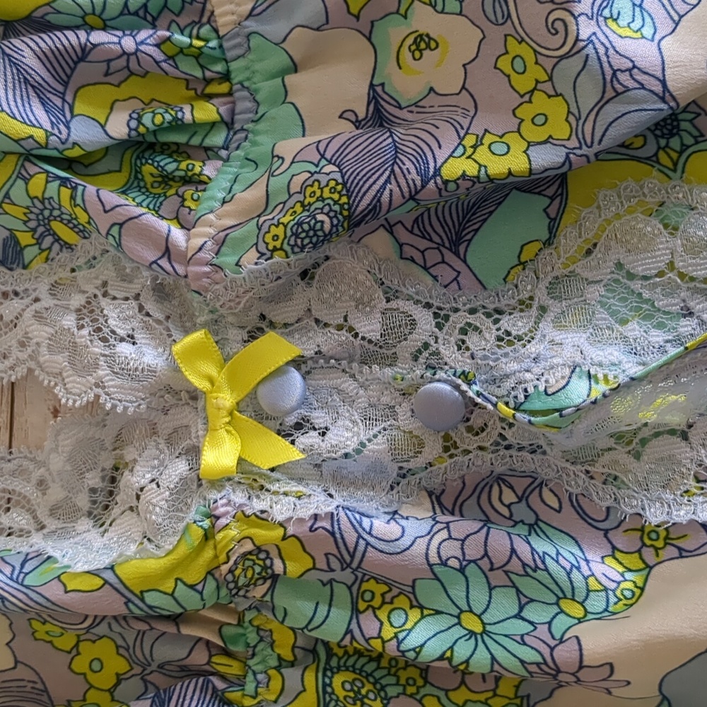 Victoria's Secret Satin Retro Floral Lace Babydoll Nightie S - Picture 10 of 16